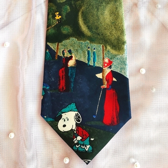 Official PEANUTS Brand SNOOPY GOLFING SILK TIE 4" Vintage - Picture 1 of 5
